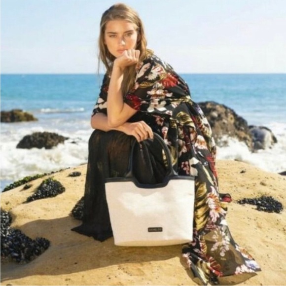 Rachel Zoe - Curateur - Summer Capri Tote Bag Natural - Picture 2 of 16